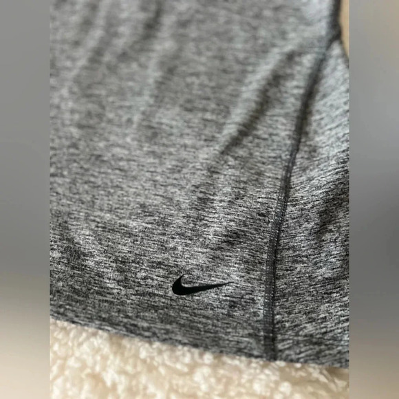 Nike | Dri-Fit Strappy Tank Top - Size L - Picture 4 of 4